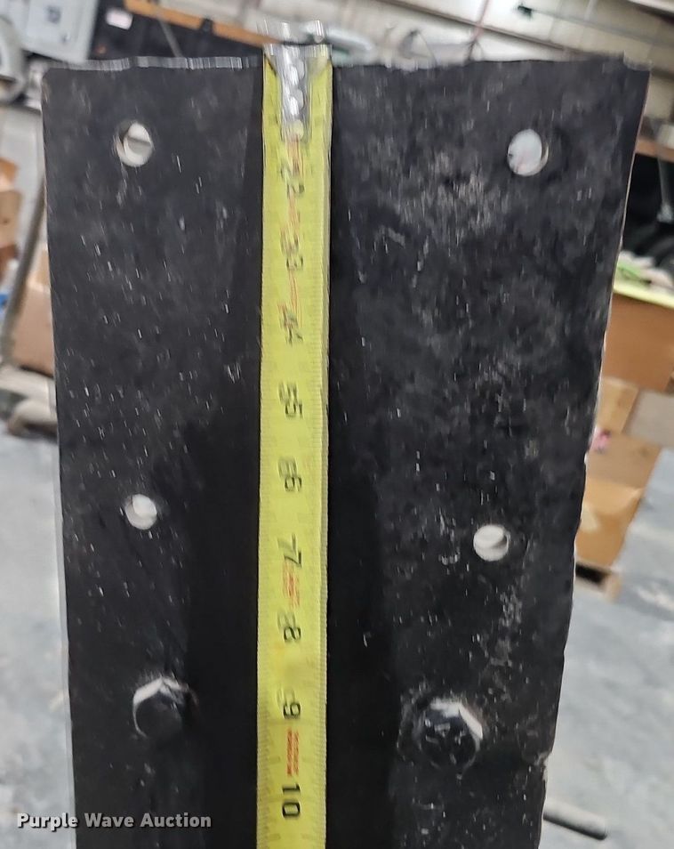 image for item MH9319 Engine stand