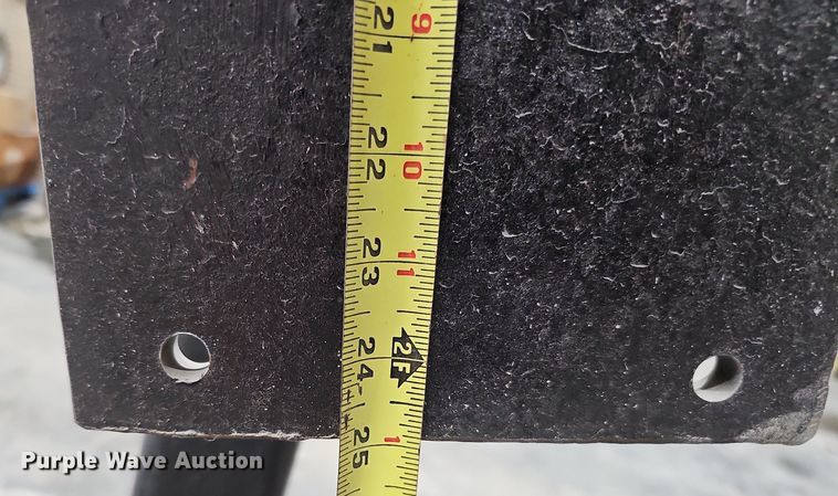 image for item MH9319 Engine stand