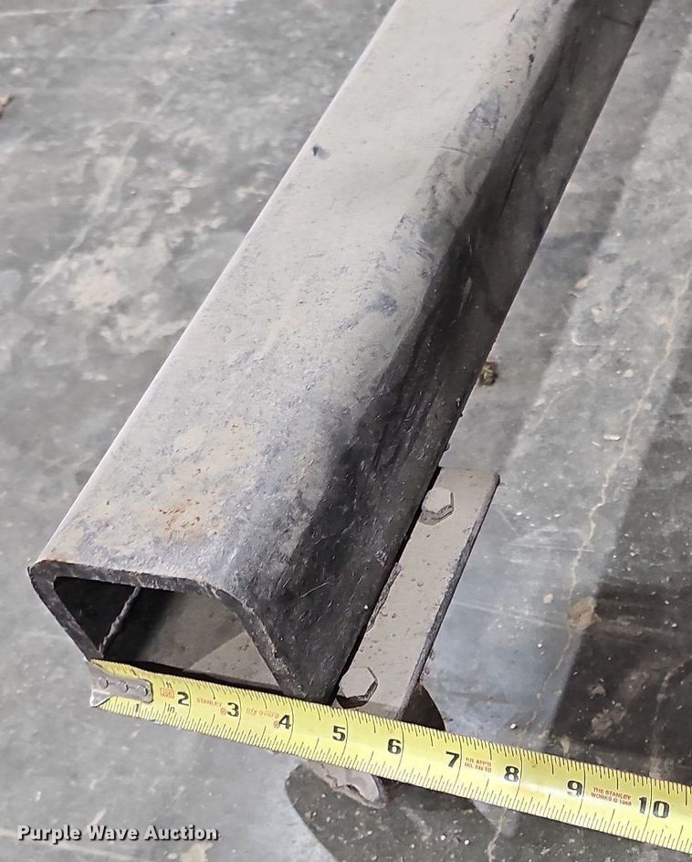 image for item MH9319 Engine stand