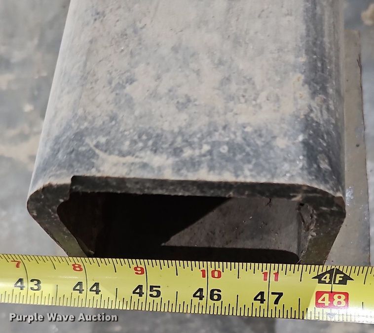 image for item MH9319 Engine stand