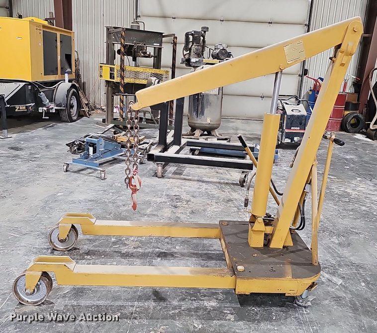 image for item MH9320 HM 4000AM  engine hoist