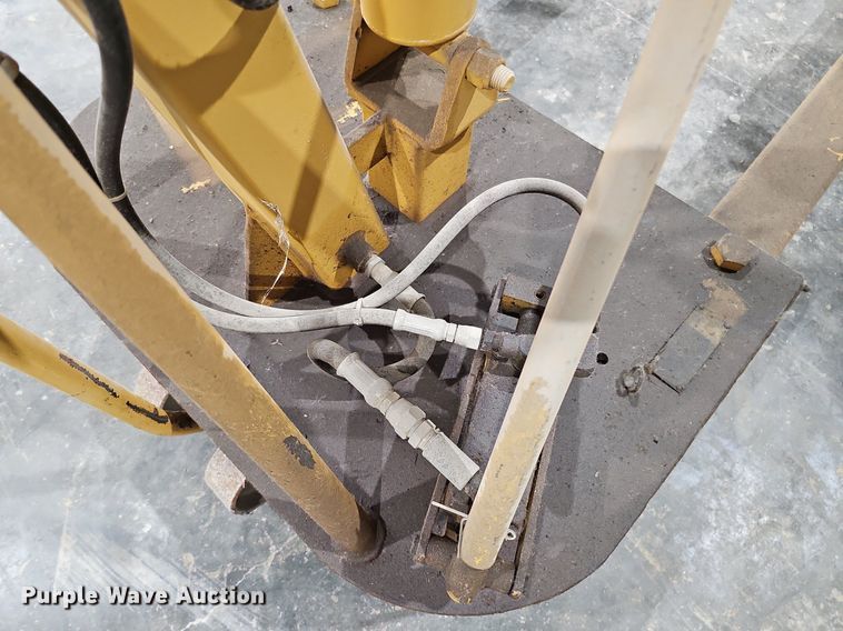 image for item MH9320 HM 4000AM  engine hoist