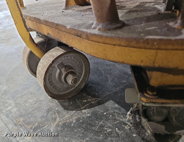 image for item MH9320 HM 4000AM  engine hoist