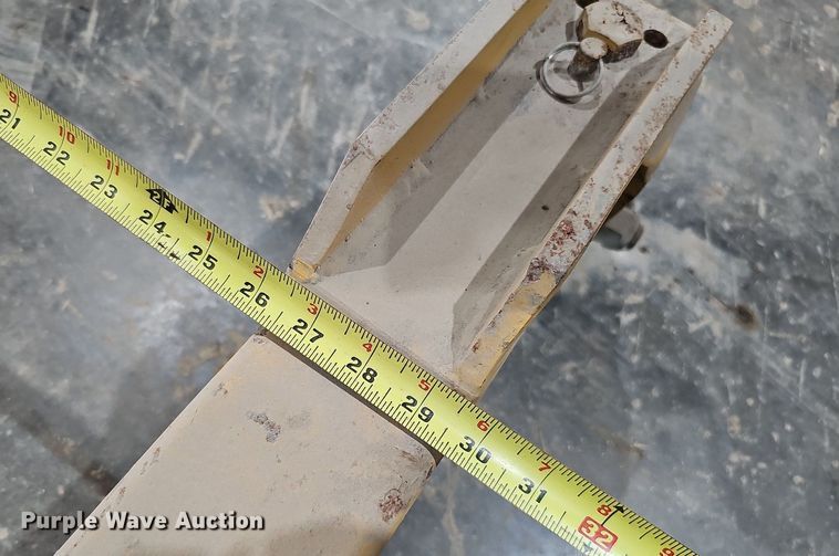 image for item MH9320 HM 4000AM  engine hoist