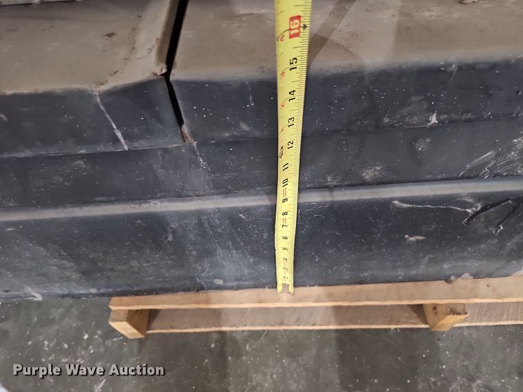 image for item MH9322 (4) toolboxes