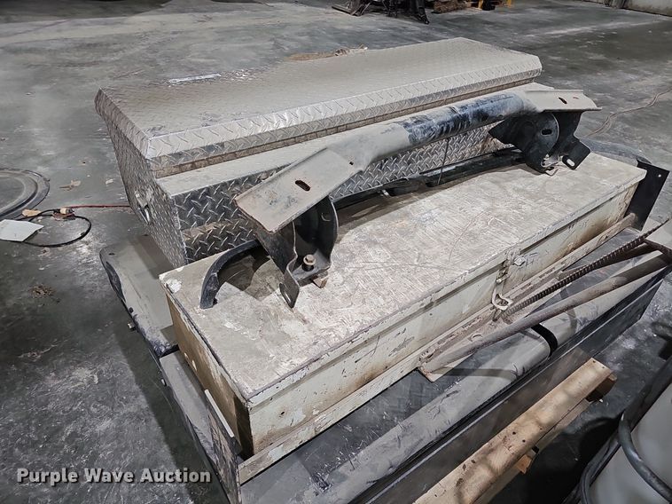 image for item MH9322 (4) toolboxes