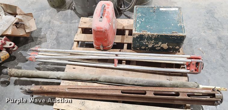 image for item MH9325 Survey equipment