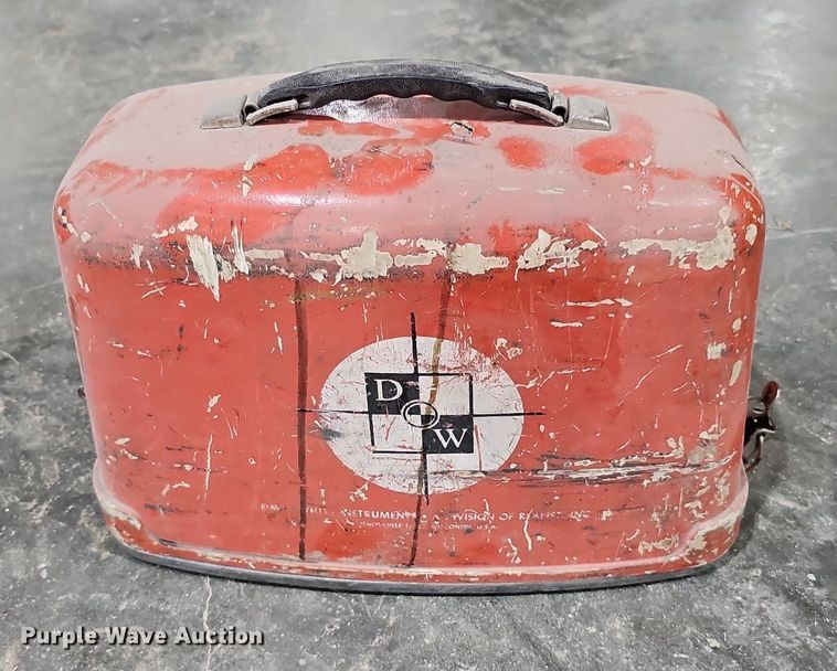 image for item MH9325 Survey equipment