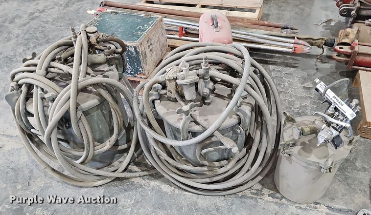 image for item MH9326 (3) air sprayers