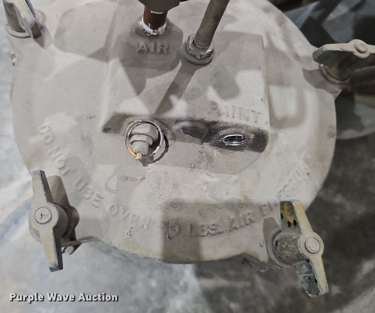 image for item MH9326 (3) air sprayers