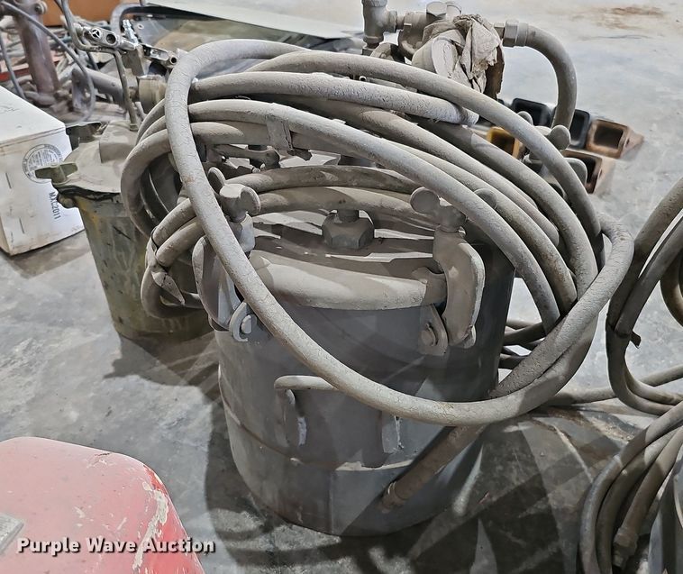 image for item MH9326 (3) air sprayers