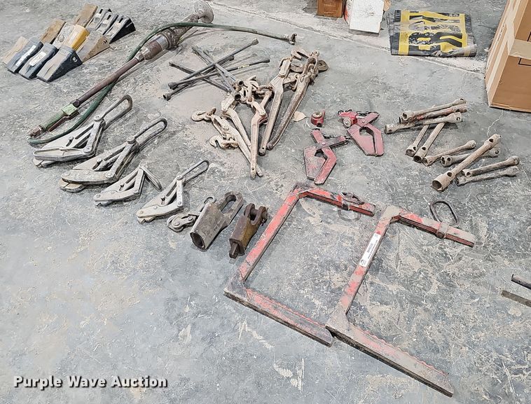 image for item MH9330 Tools