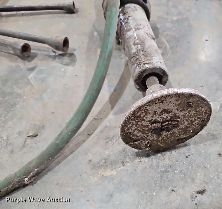 image for item MH9330 Tools