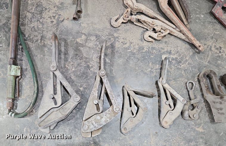 image for item MH9330 Tools