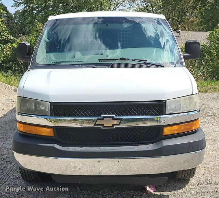 image for item MJ9339 2014 Chevrolet Express 3500  prisoner transport van
