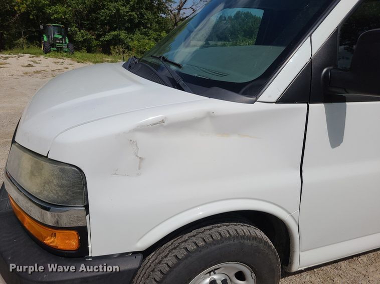 image for item MJ9339 2014 Chevrolet Express 3500  prisoner transport van