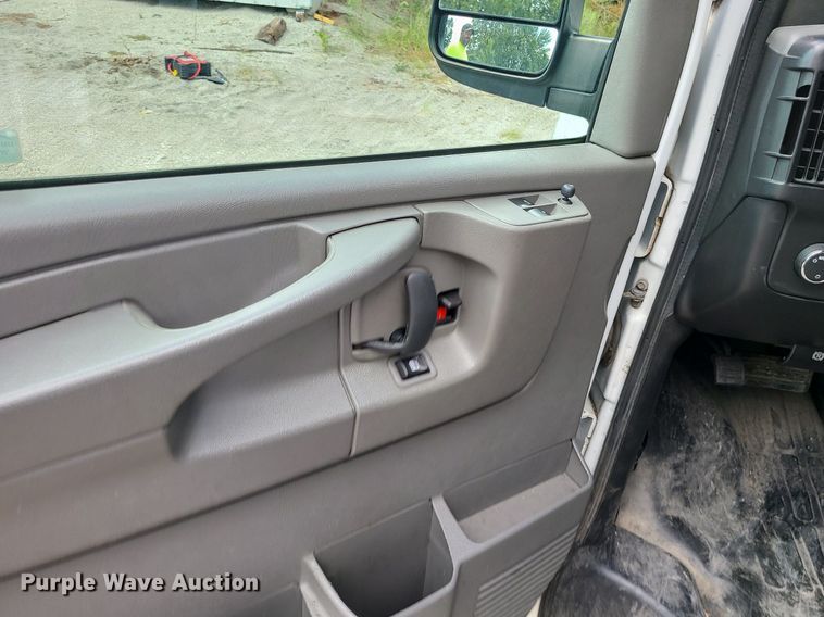 image for item MJ9339 2014 Chevrolet Express 3500  prisoner transport van