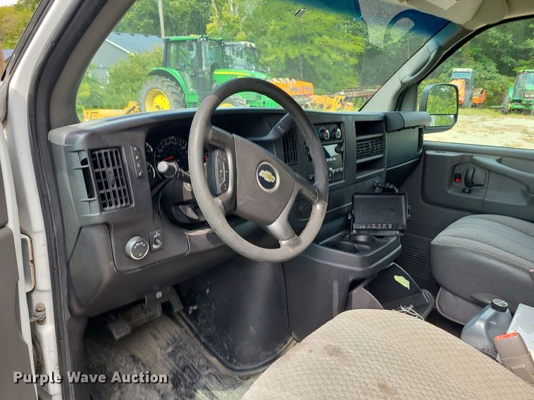 image for item MJ9339 2014 Chevrolet Express 3500  prisoner transport van