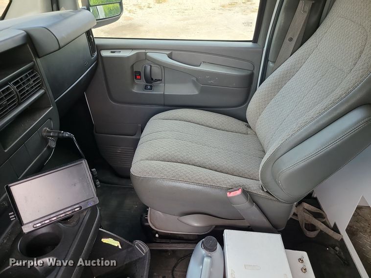 image for item MJ9339 2014 Chevrolet Express 3500  prisoner transport van