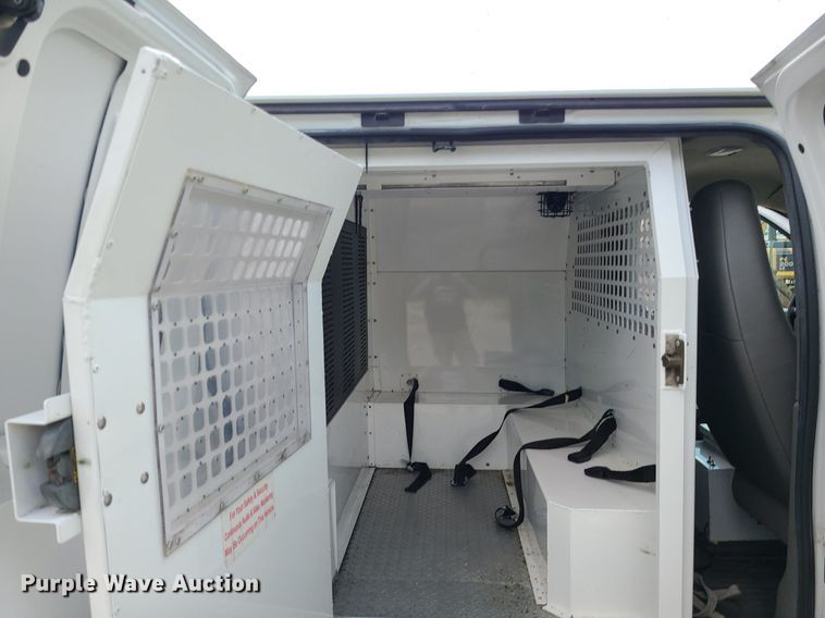 image for item MJ9339 2014 Chevrolet Express 3500  prisoner transport van