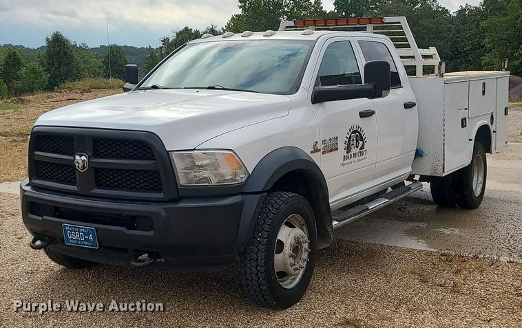 image for item MJ9376 2016 Dodge Ram 4500  Crew Cab utility / service truck