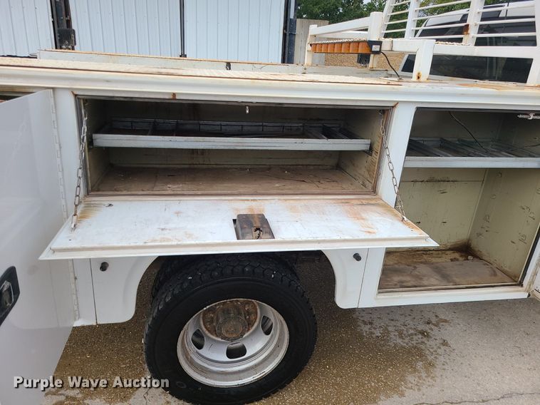 image for item MJ9376 2016 Dodge Ram 4500  Crew Cab utility / service truck