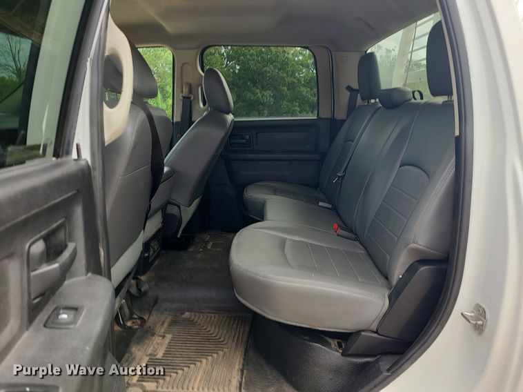 image for item MJ9376 2016 Dodge Ram 4500  Crew Cab utility / service truck