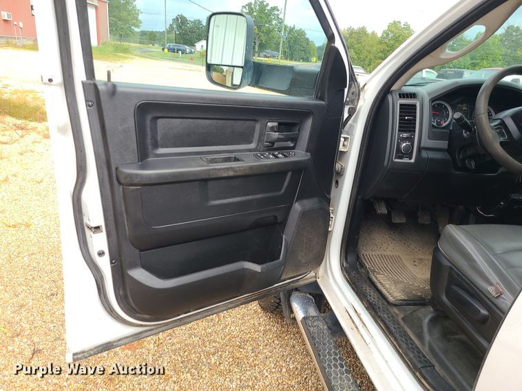 image for item MJ9376 2016 Dodge Ram 4500  Crew Cab utility / service truck