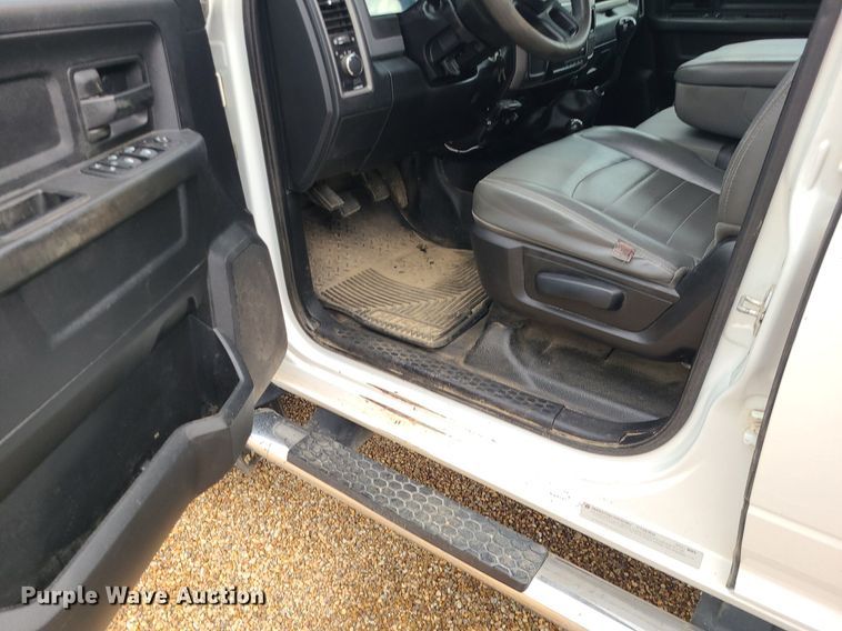 image for item MJ9376 2016 Dodge Ram 4500  Crew Cab utility / service truck