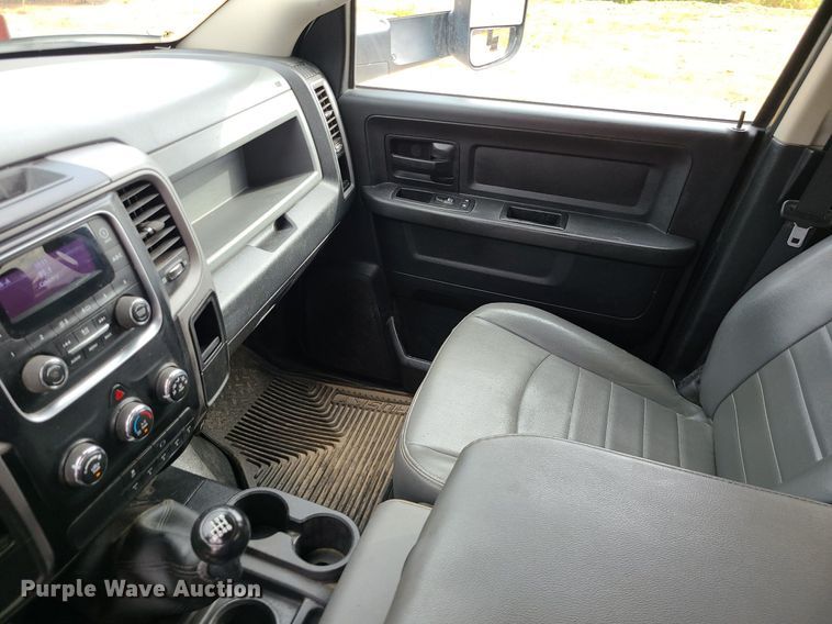 image for item MJ9376 2016 Dodge Ram 4500  Crew Cab utility / service truck