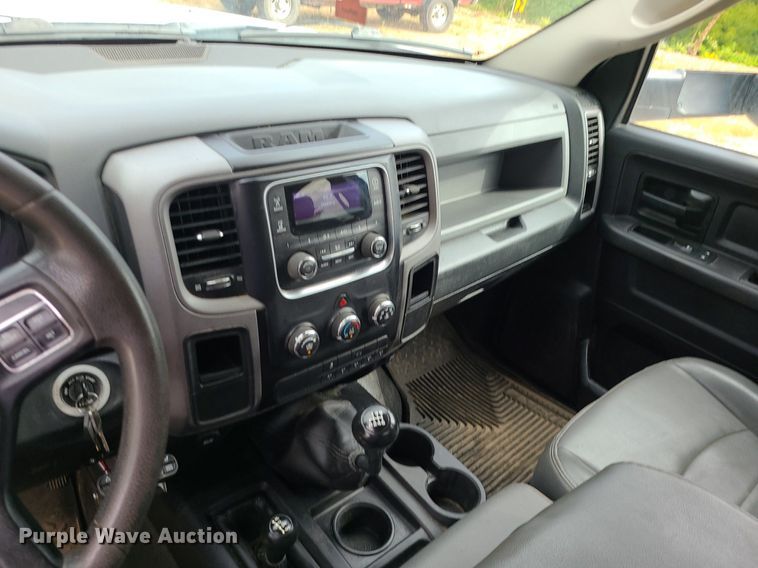 image for item MJ9376 2016 Dodge Ram 4500  Crew Cab utility / service truck