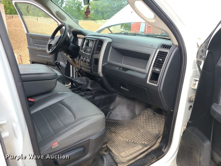 image for item MJ9376 2016 Dodge Ram 4500  Crew Cab utility / service truck