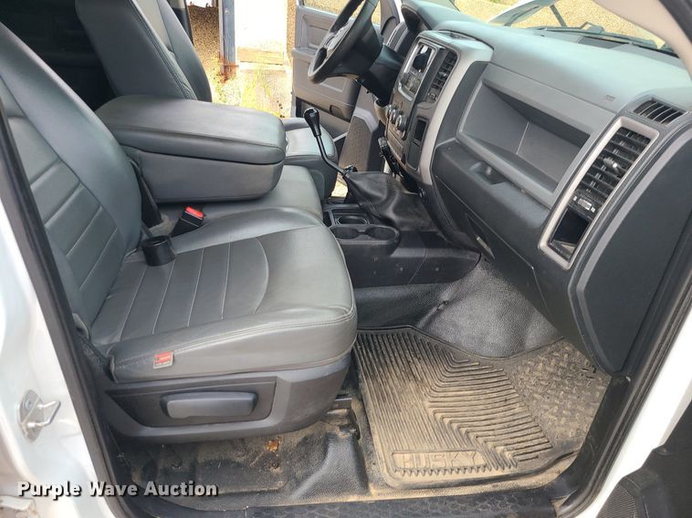 image for item MJ9376 2016 Dodge Ram 4500  Crew Cab utility / service truck