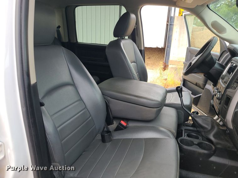 image for item MJ9376 2016 Dodge Ram 4500  Crew Cab utility / service truck