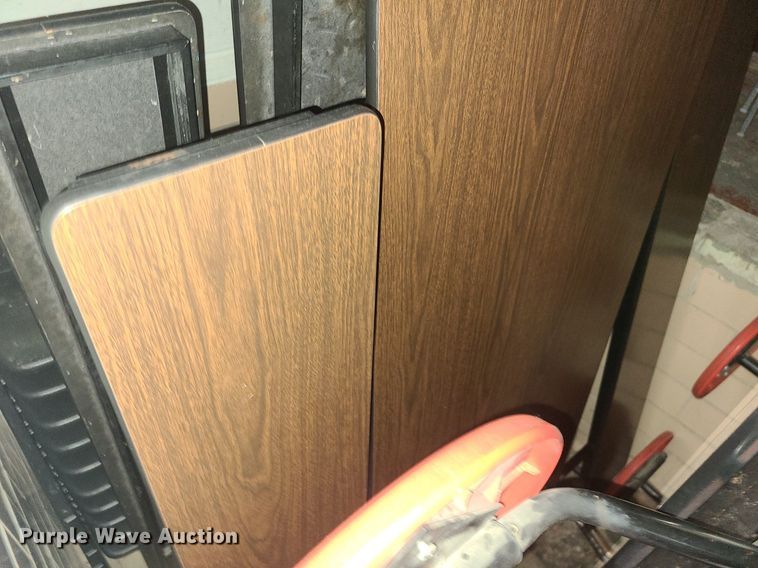 image for item MJ9392 Tables