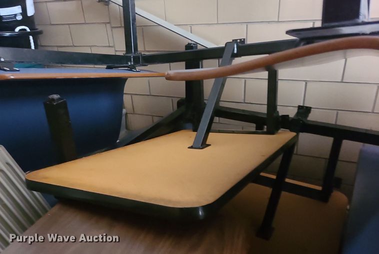 image for item MJ9392 Tables