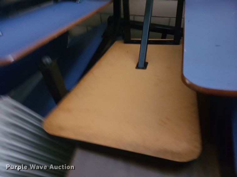 image for item MJ9392 Tables