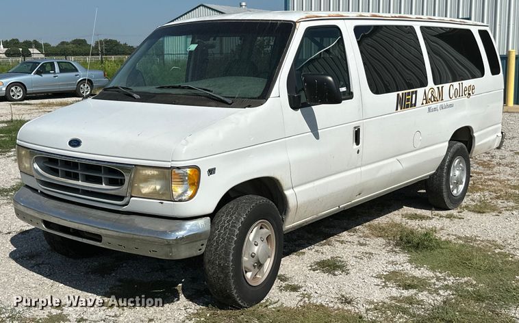 image for item ML9254 1998 Ford Club Wagon  van