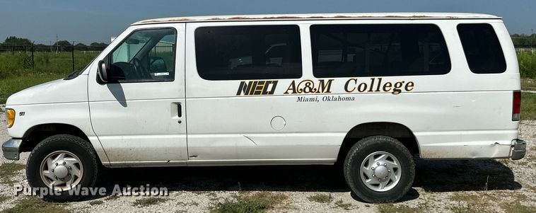 image for item ML9254 1998 Ford Club Wagon  van