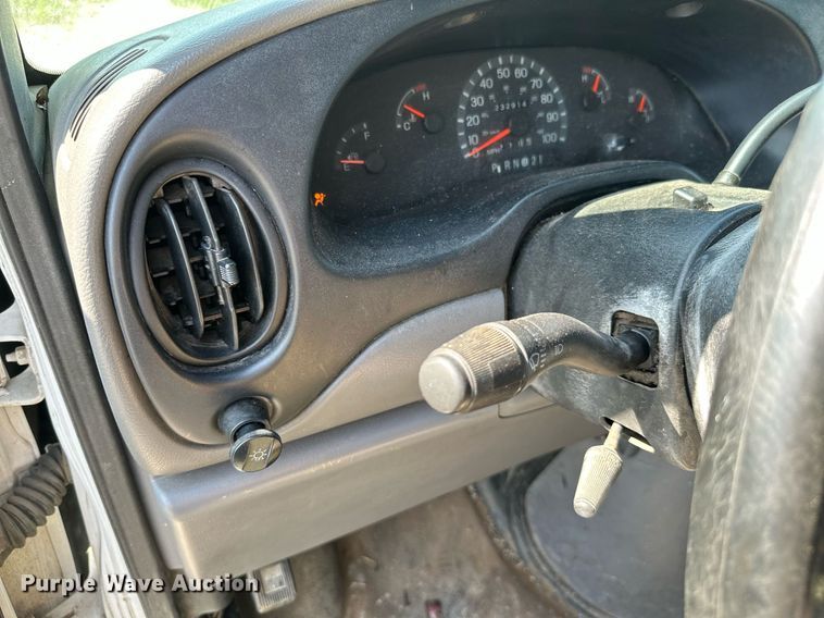 image for item ML9254 1998 Ford Club Wagon  van