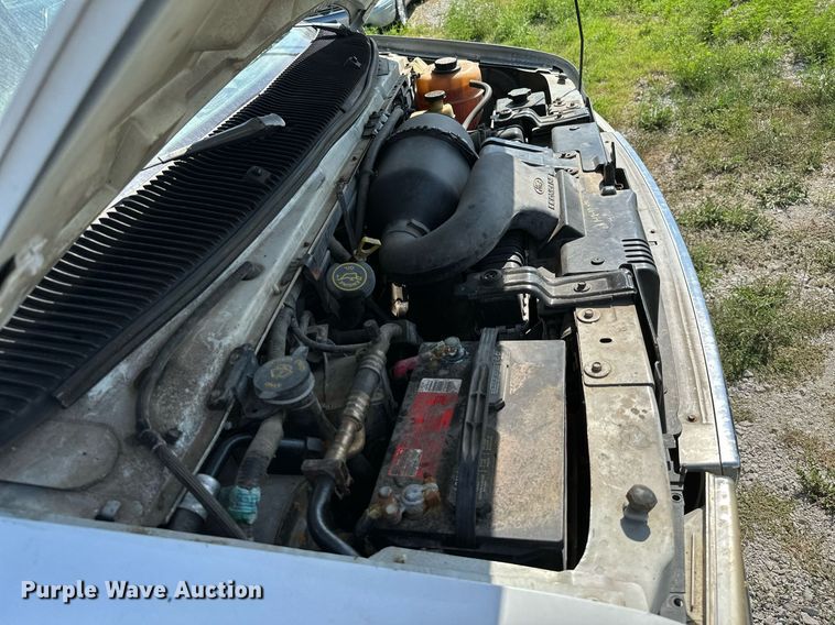 image for item ML9254 1998 Ford Club Wagon  van