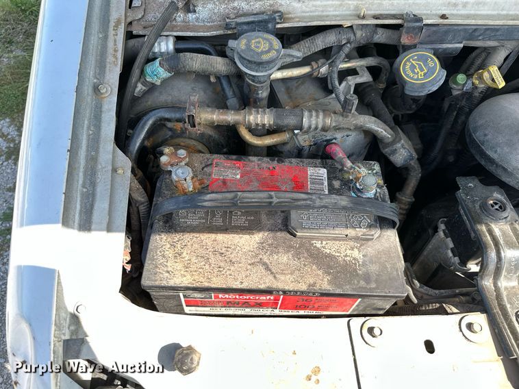 image for item ML9254 1998 Ford Club Wagon  van