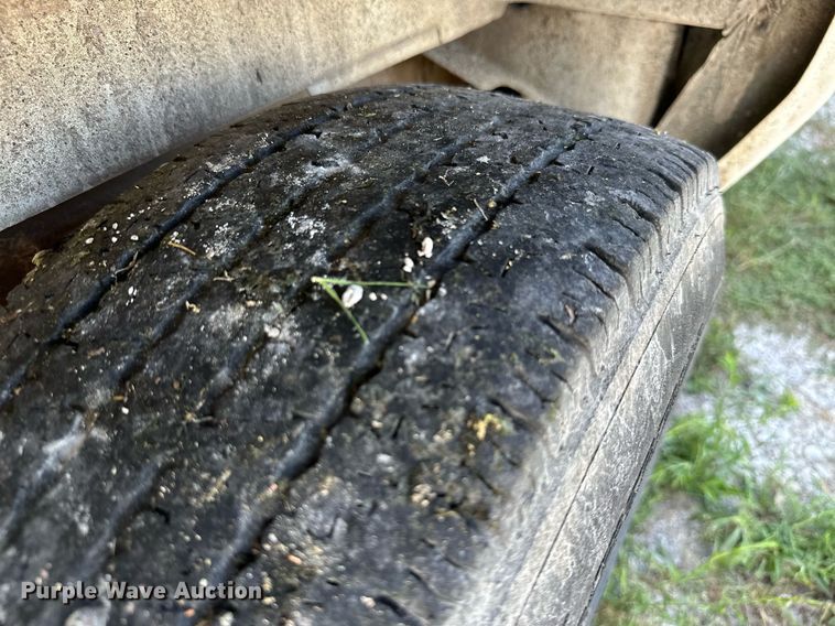 image for item ML9254 1998 Ford Club Wagon  van