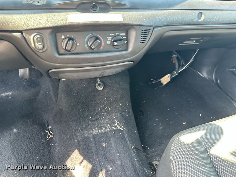 image for item ML9255 2008 Ford Crown Victoria Police Interceptor