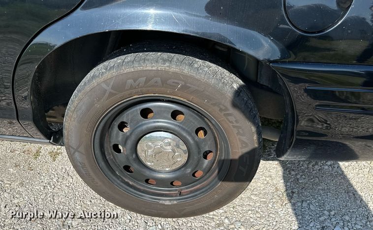 image for item ML9255 2008 Ford Crown Victoria Police Interceptor