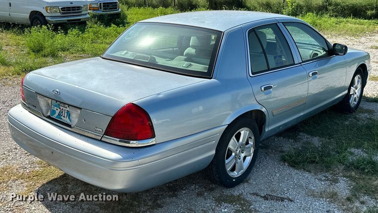 image for item ML9257 2009 Ford Crown Victoria LX