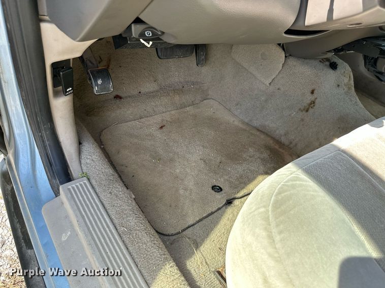 image for item ML9257 2009 Ford Crown Victoria LX