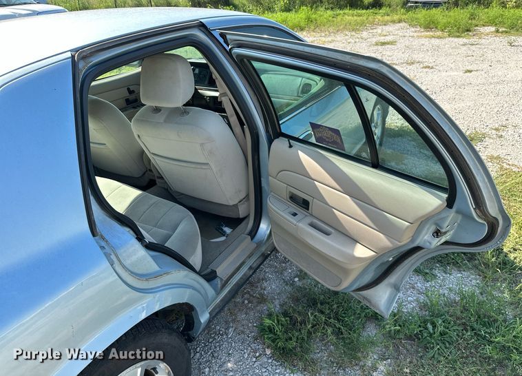 image for item ML9257 2009 Ford Crown Victoria LX