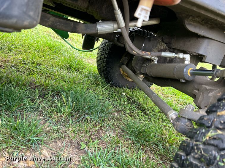 image for item MO9041 John Deere 1600 Turbo Series III  lawn mower