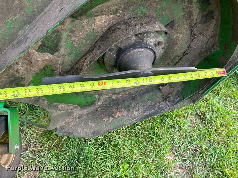 image for item MO9041 John Deere 1600 Turbo Series III  lawn mower